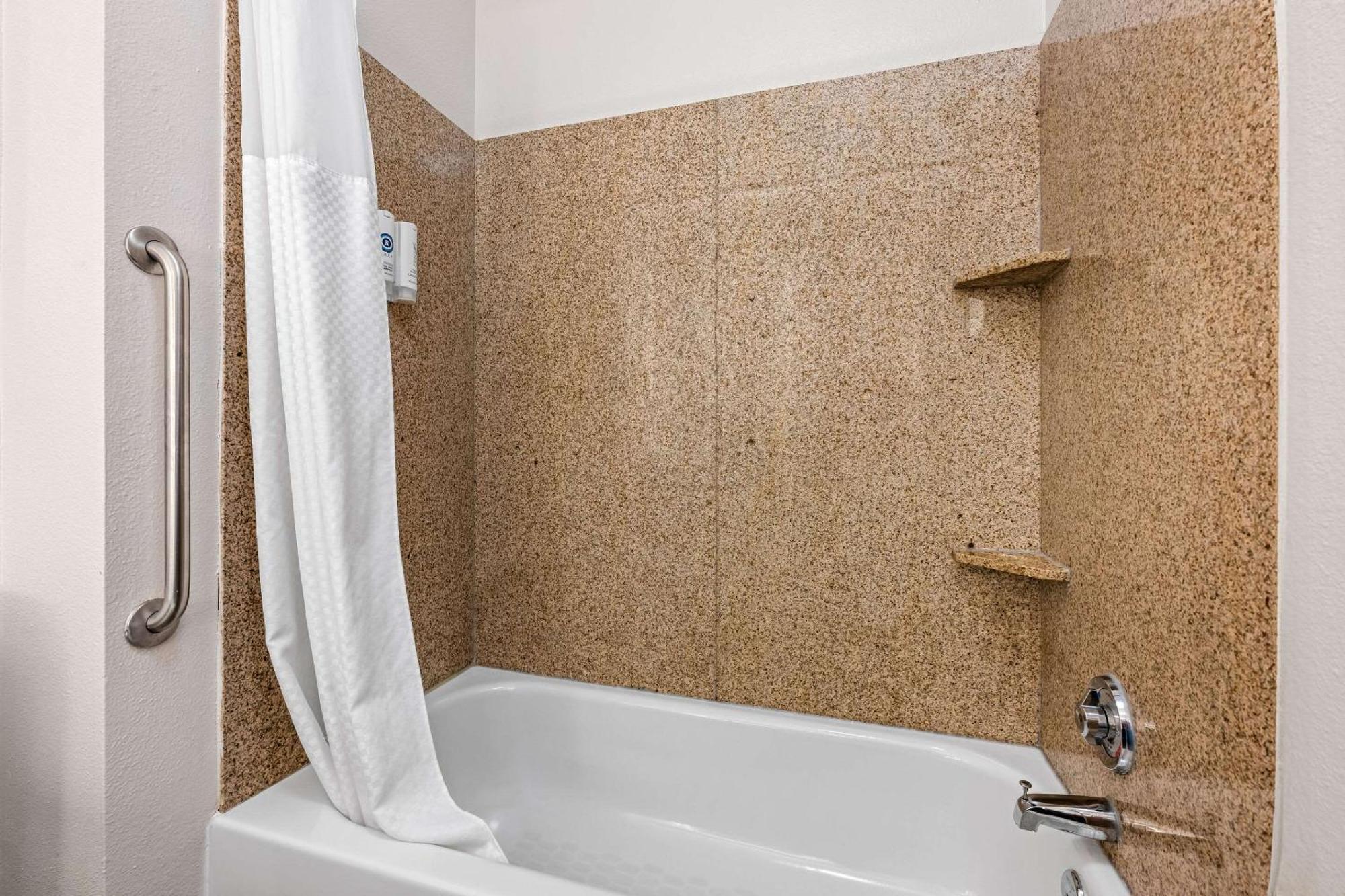 Comfort Suites Cullman I-65 Exit 310 מראה חיצוני תמונה