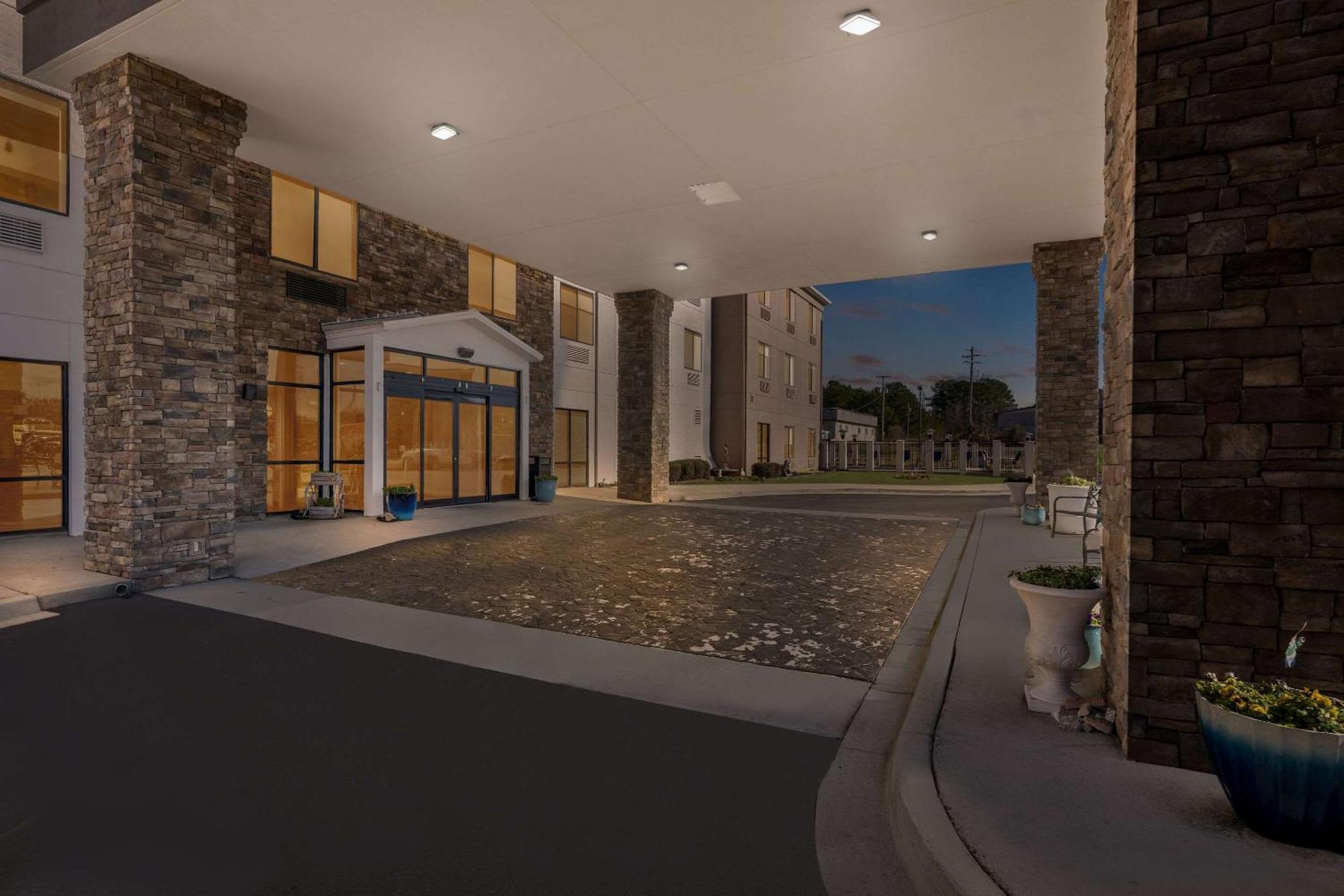 Comfort Suites Cullman I-65 Exit 310 מראה חיצוני תמונה